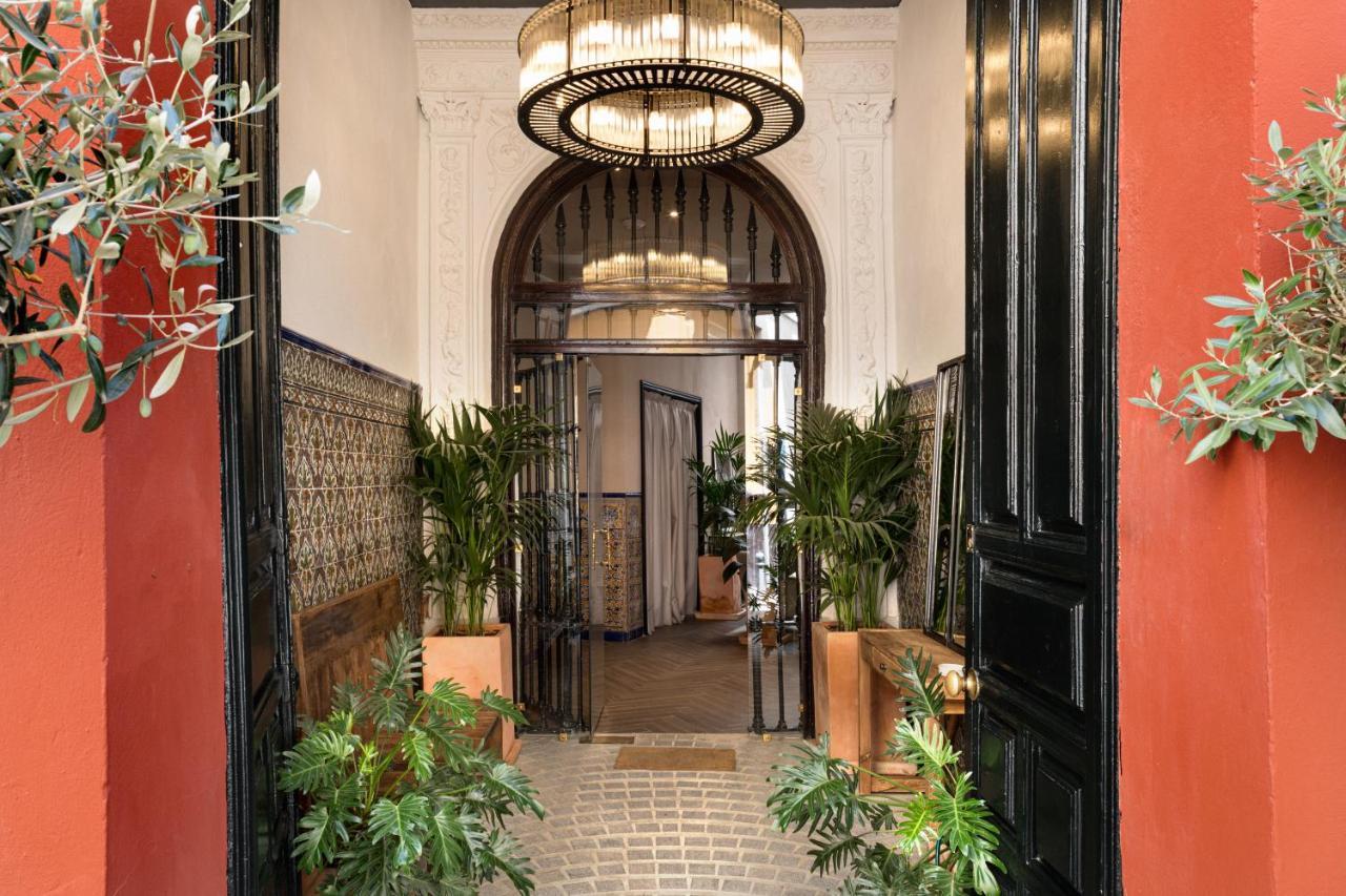 The Honest Hotel & Apartments Севилья Экстерьер фото